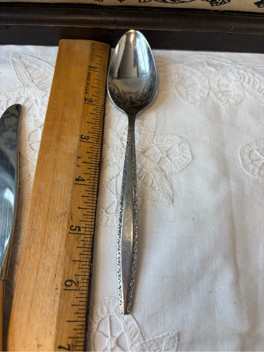 IS Fascination decorator stainless flatware place setting replacement flatware